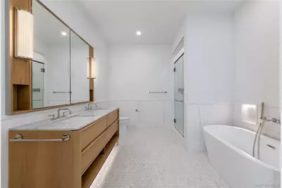 4 Lighthouse Landing #210, Sleepy Hollow, NY 10591 - Photo 7