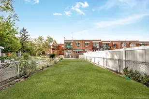 62-45 69th Pl, Middle Village, NY 11379 - Photo 23