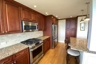 270-10 Grand Central Pkwy, Floral Park, NY 11005 - Photo 13