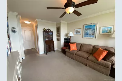 27010 Grand Central Parkway #12O, Floral Park, NY 11005 - Photo 17