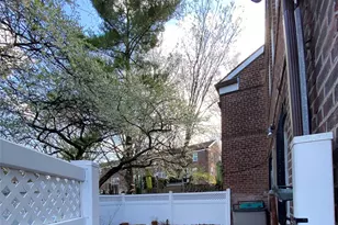 14736 Charter Rd, Kew Gardens, NY 11435 - Photo 15