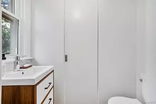 45 New Jersey Ave, Bellport, NY 11713 - Photo 15