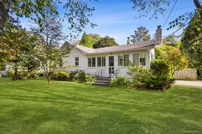 45 New Jersey Avenue, Bellport, NY 11713 - Photo 17
