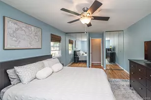 2319 Wilshire Ln, Oakdale, NY 11769 - Photo 19