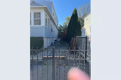 511 Bolton Avenue, Bronx, NY 10473 - Photo 3