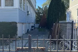 511 Bolton Ave, Bronx, NY 10473 - Photo 3