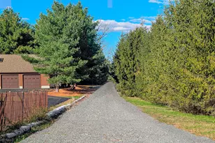 3 Spruce Hill Ln, Warwick, NY 10990 - Photo 3