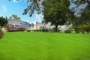 33 Ford Dr S, Massapequa, NY 11758 - Photo 25