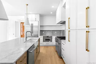 5697 Westphalia Rd, Mattituck, NY 11952 - Photo 9