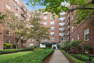 68-61 Yellowstone Blvd, Forest Hills, NY 11375 - Photo 13