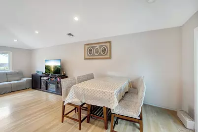 978 Little Whaleneck Road, Merrick, NY 11566 - Photo 7