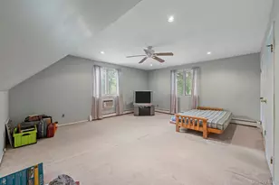 438 Lillian Blvd, Holbrook, NY 11741 - Photo 27