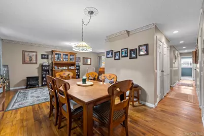 438 Lillian Boulevard, Holbrook, NY 11741 - Photo 17