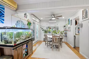 9 Coral Ct, Malverne, NY 11565 - Photo 9