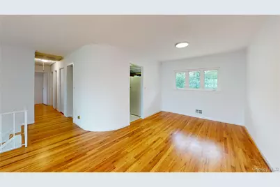 640 Carlls Path, Deer Park, NY 11729 - Photo 13