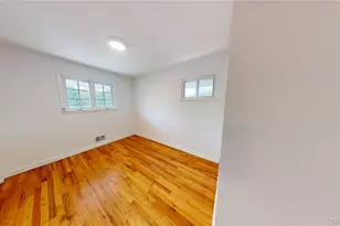 640 Carlls Path, Deer Park, NY 11729 - Photo 15