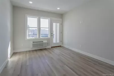 124 S Main Street, Florida, NY 10921 - Photo 5