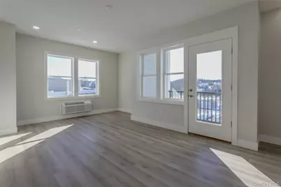 124 S Main Street, Florida, NY 10921 - Photo 7