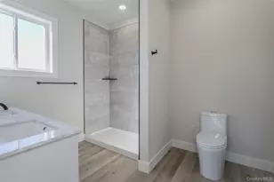 124 S Main St, Florida, NY 10921 - Photo 9