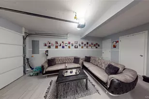 125 Spruce St, Lindenhurst, NY 11757 - Photo 27