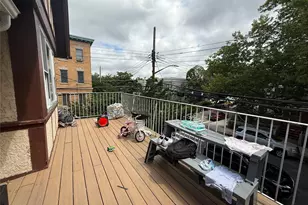 88-02 88th St, Woodhaven, NY 11421 - Photo 11