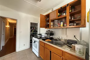 88-02 88th St, Woodhaven, NY 11421 - Photo 7