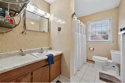 14 Pennsylvania Avenue, Middletown, NY 10940 - Photo 9