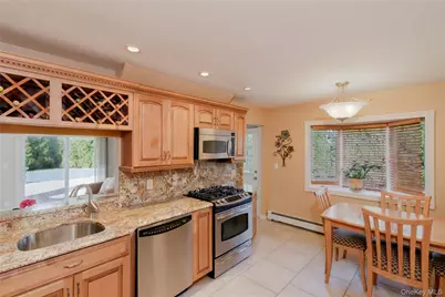 32 Dover Hill Drive, Nesconset, NY 11767 - Photo 9