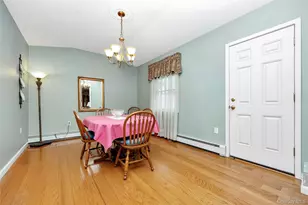 45 Shotgun Ln, Levittown, NY 11756 - Photo 11