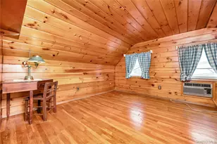 45 Shotgun Ln, Levittown, NY 11756 - Photo 15