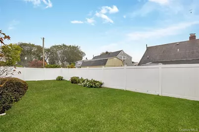 45 Shotgun Lane, Levittown, NY 11756 - Photo 21