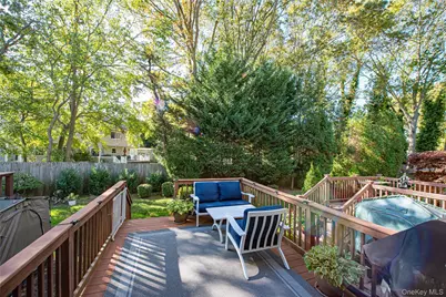 14 Heckscher Spur Drive, East Islip, NY 11730 - Photo 43