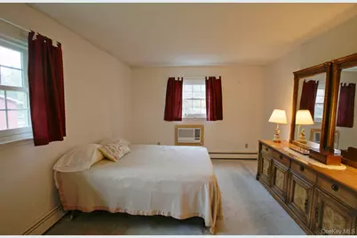 7 Margaret Drive, Hyde Park, NY 12538 - Photo 17