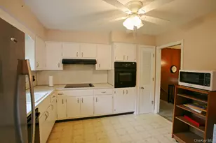 7 Margaret Dr, Hyde Park, NY 12538 - Photo 13