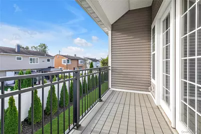 404 White Rose Lane #404, East Meadow, NY 11554 - Photo 19