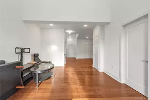 404 White Rose Ln, East Meadow, NY 11554 - Photo 7