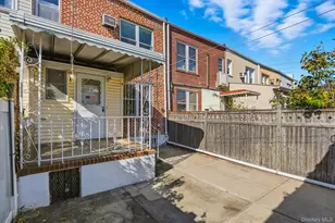 6509 77th Pl Pl, Middle Village, NY 11379 - Photo 5