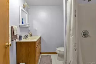 501 Wading River Rd, Manorville, NY 11949 - Photo 27