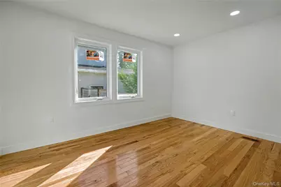 219 Granada Parkway, Lindenhurst, NY 11757 - Photo 13