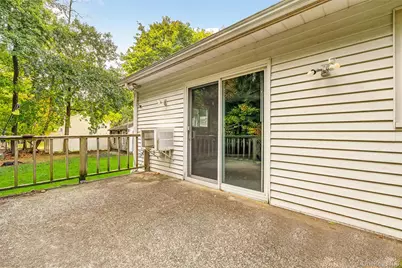 18 Oakwood Road, Bardonia, NY 10954 - Photo 39