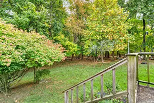 18 Oakwood Rd, Bardonia, NY 10954 - Photo 41