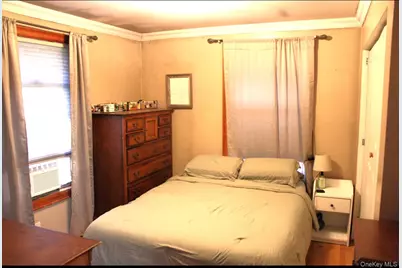 19 Liberty Street, Patchogue, NY 11772 - Photo 5