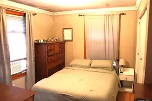 19 Liberty St, Patchogue, NY 11772 - Photo 5