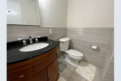 27010 Grand Central Parkway #8H, Floral Park, NY 11005 - Photo 13