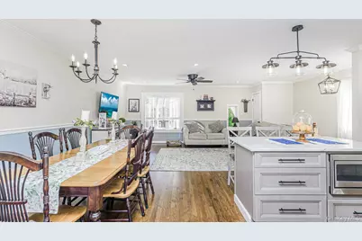 244 Woehrle Avenue, New York, NY 10312 - Photo 17