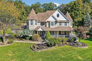 6 Katavolos Dr, Tomkins Cove, NY 10986 - Photo 9