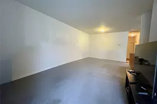 272 Spring Dr, East Meadow, NY 11554 - Photo 9