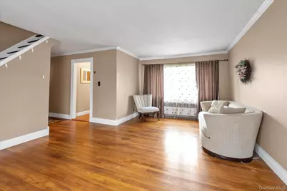 231 Dogwood Avenue, West Hempstead, NY 11552 - Photo 5