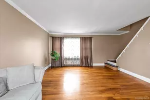 231 Dogwood Ave, West Hempstead, NY 11552 - Photo 7