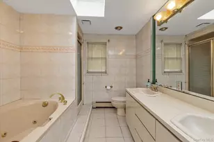 231 Dogwood Ave, West Hempstead, NY 11552 - Photo 25